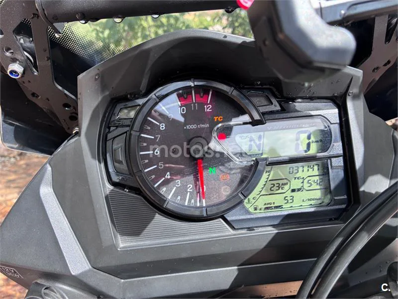 Suzuki V-Strom 650 - Vista 6