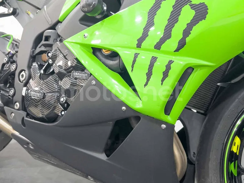 Kawasaki Ninja ZX-6R - Vista 14