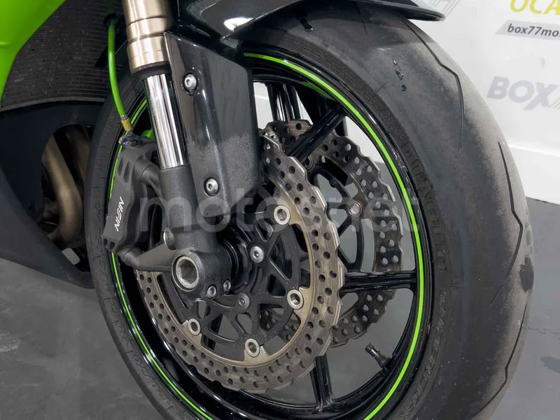 Kawasaki Ninja ZX-6R - Vista 16