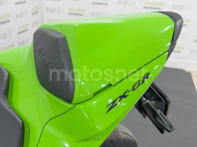 Kawasaki Ninja ZX-6R - Vista 23