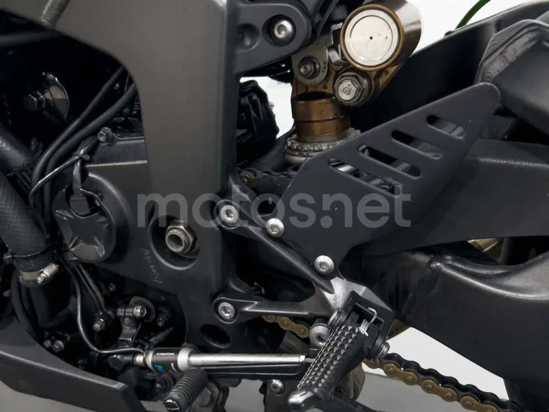 Kawasaki Ninja ZX-6R - Vista 8