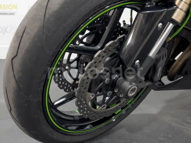 Kawasaki Ninja ZX-6R - Vista 10