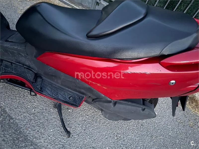 Suzuki Burgman 125 - Vista 5