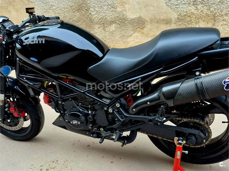 Ducati Monster 900 Dark - Vista 6