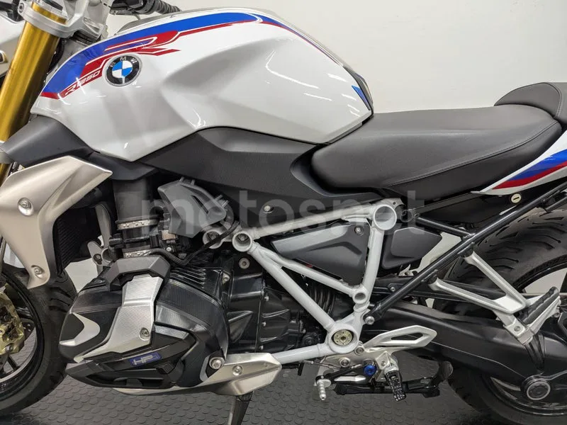 BMW R 1250 R - Vista 3