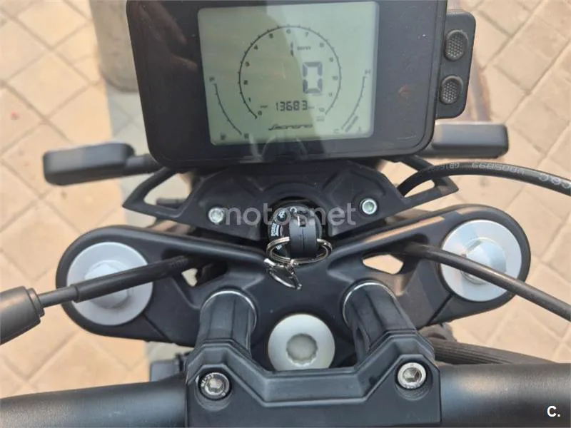 Benelli Leoncino 125 - Vista 5