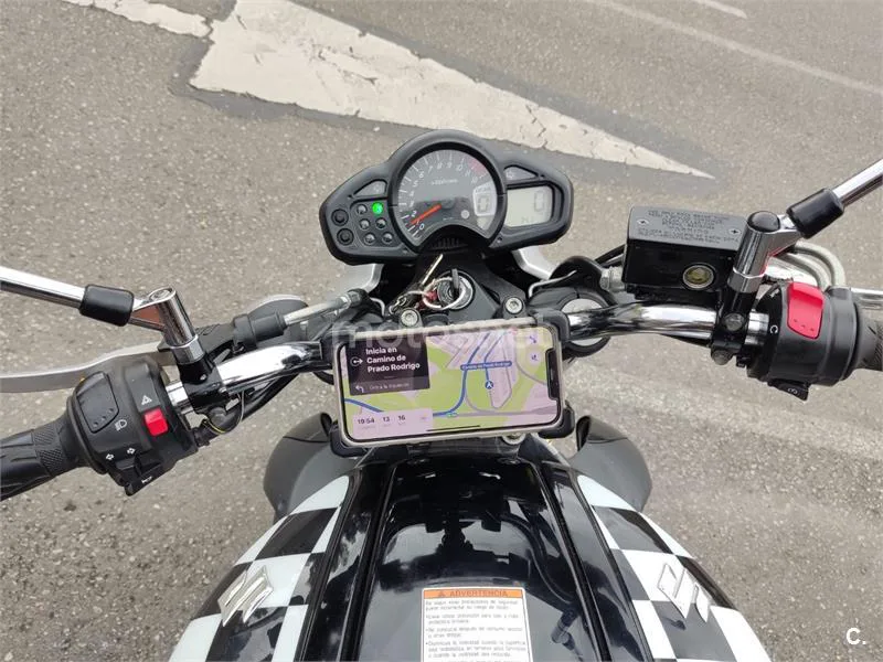 Suzuki Gladius 650 - Vista 5