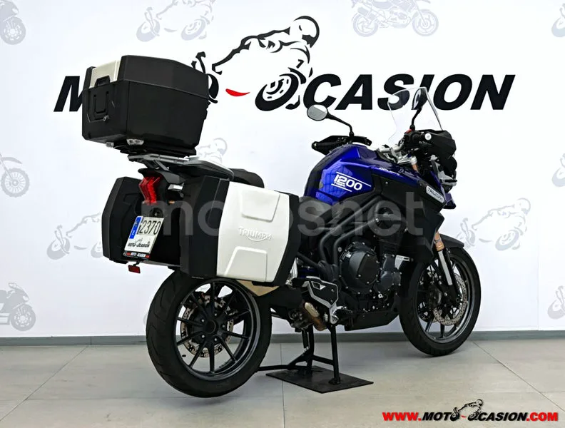 Triumph Tiger Explorer - Vista 3