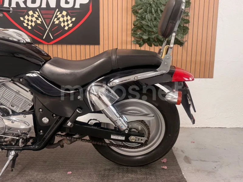 Kymco Venox 250 - Vista 4