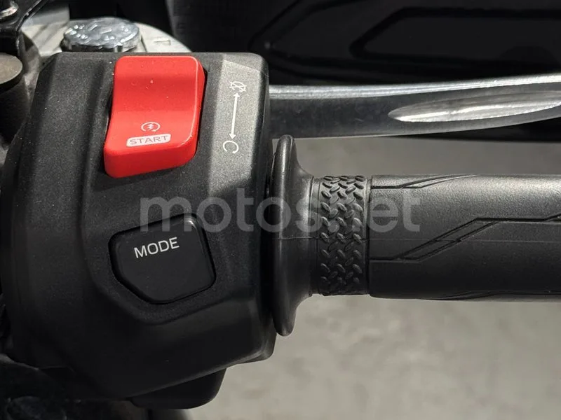 Yamaha Tracer 9 - Vista 11