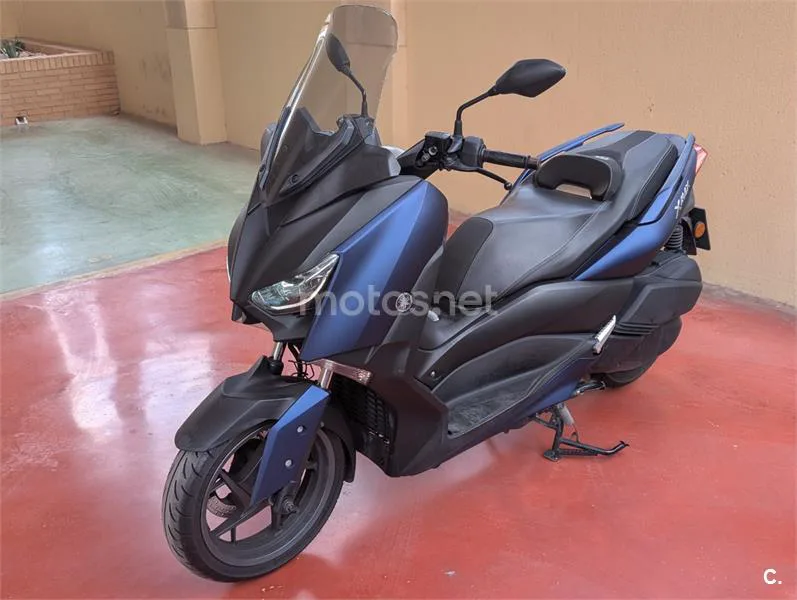 Yamaha XMAX 300 3999 € 2020 Alicante - 2