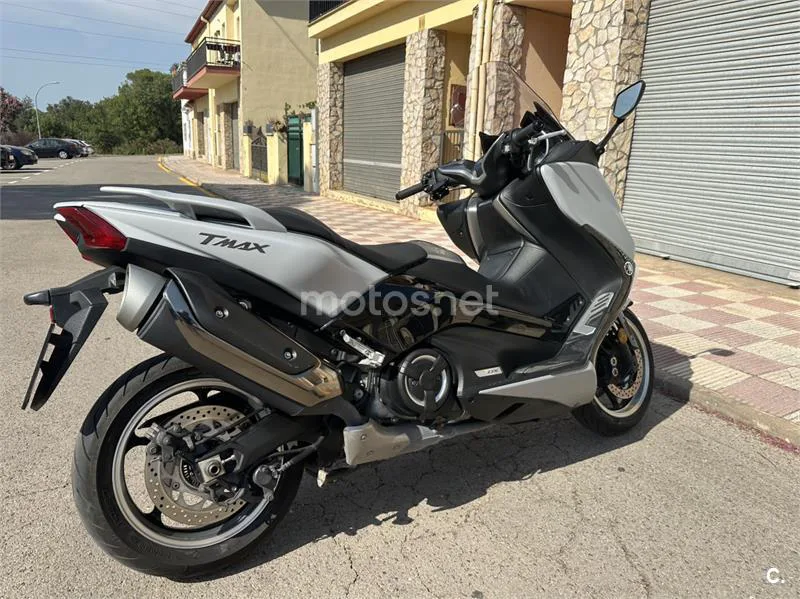 Yamaha TMAX 530 - Vista 3