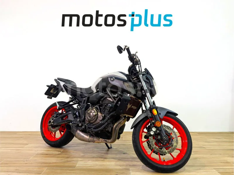 Yamaha MT-07 3890 € 2020 Barcelona - 1