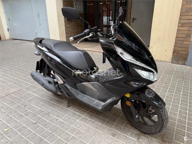 Honda PCX125 - Vista 5