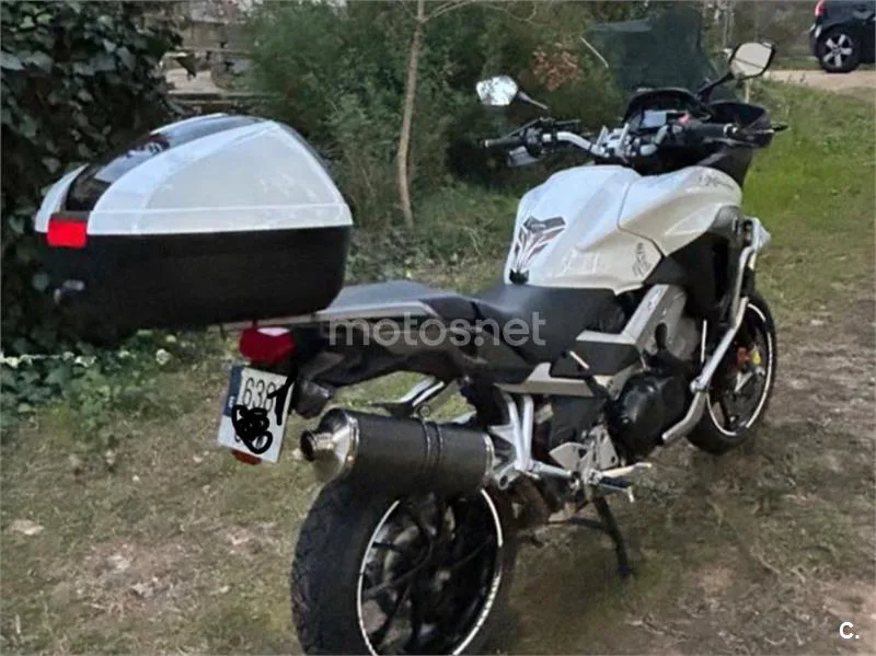 Honda VFR800X Crossrunner - Vista 3