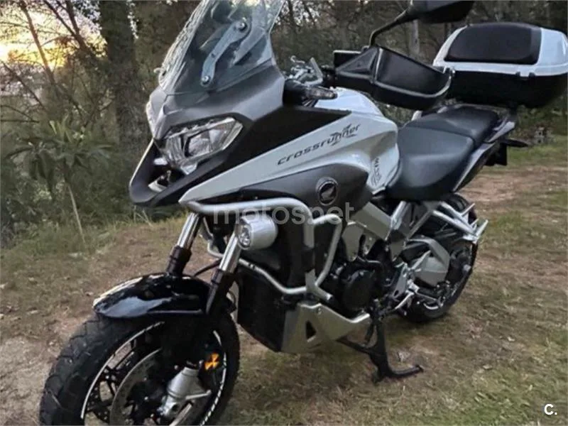 Honda VFR800X Crossrunner - Vista 4