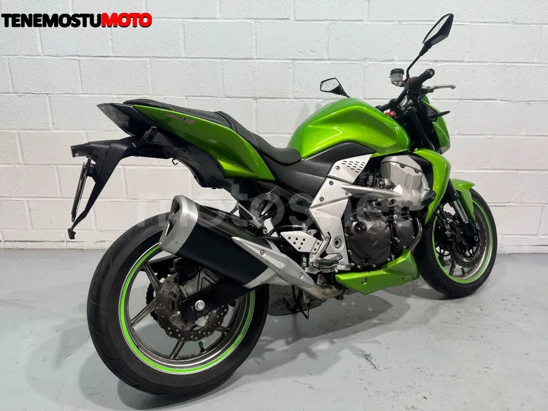 Kawasaki Z750 - Vista 5