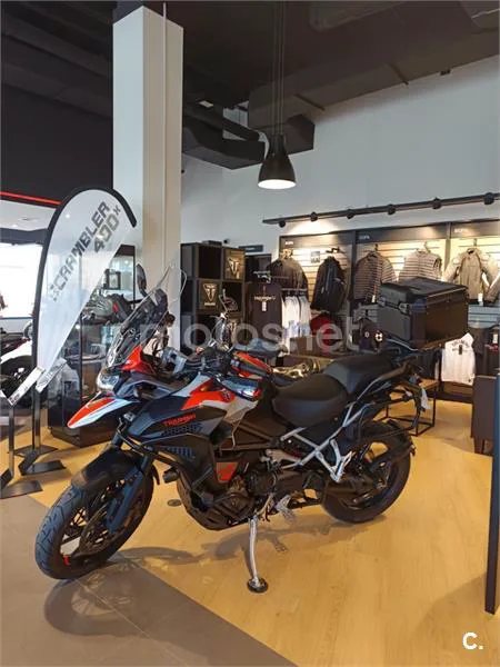 Triumph Tiger 1200 GT - Vista 4
