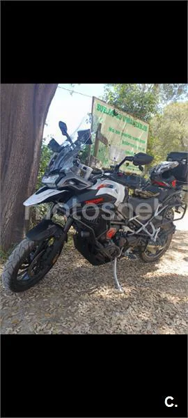 Triumph Tiger 1200 GT - Vista 6