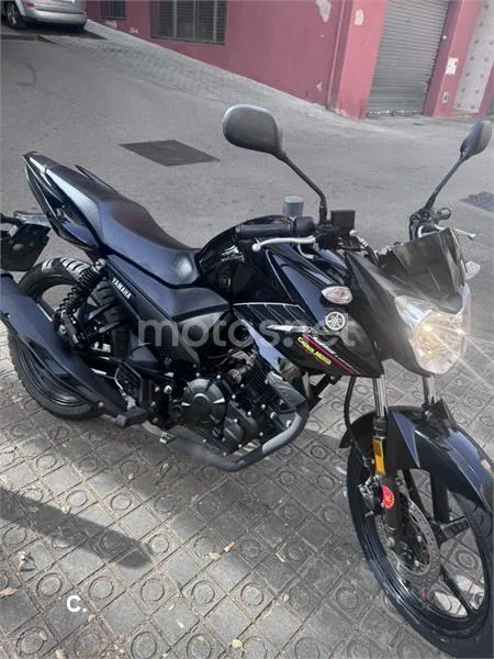Yamaha YS125 - Vista 4