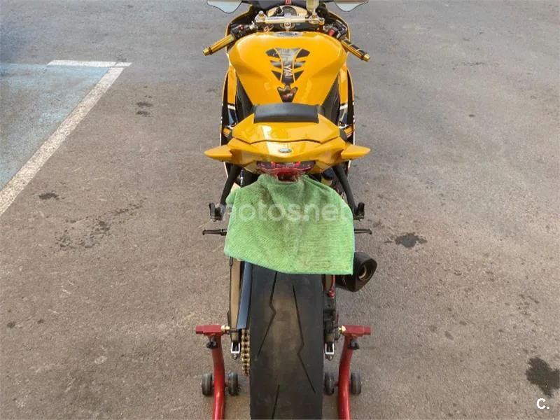 Yamaha YZF-R6 - Vista 4