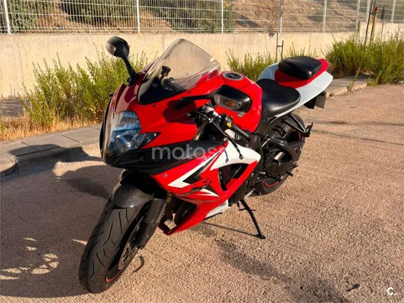 Suzuki GSX-R600 - Vista 7