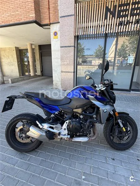 BMW F 900 R - Vista 4