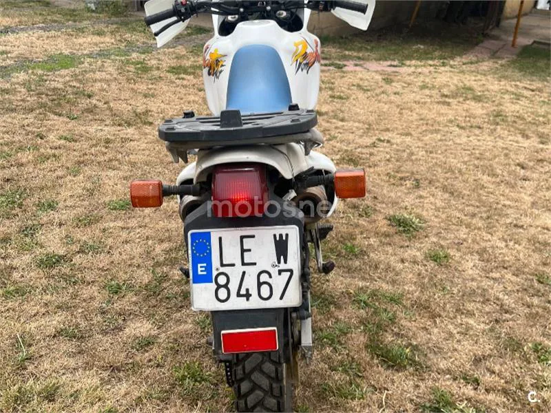 Honda NX650 Dominator 2000 € 1992 León - 1