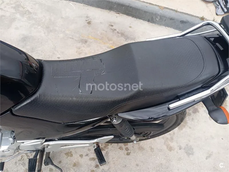 Yamaha YBR125 - Vista 4