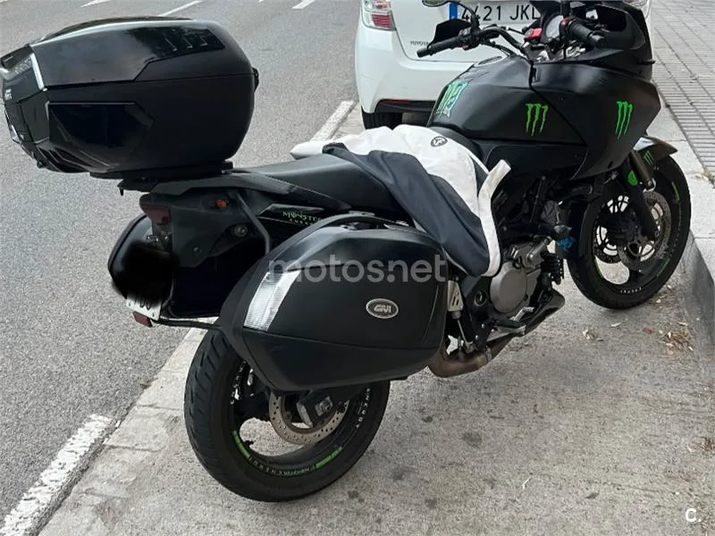Suzuki V-Strom 650 - Vista 3