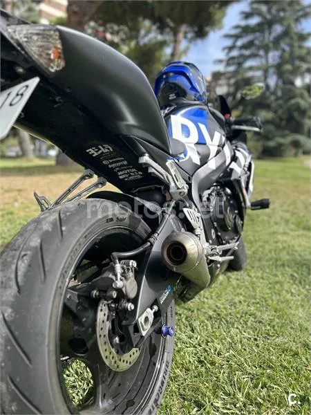 Suzuki GSX-R600 - Vista 4