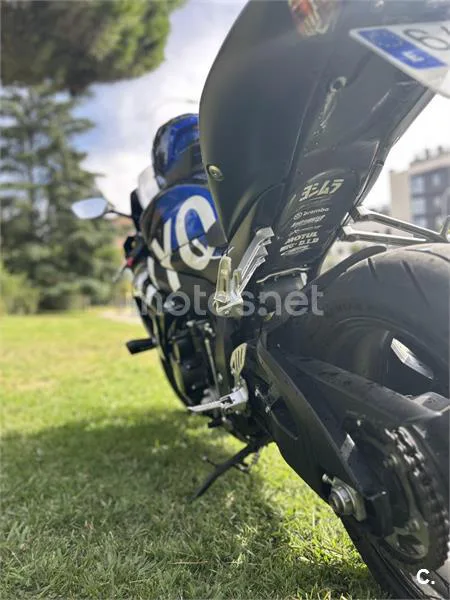 Suzuki GSX-R600 - Vista 7