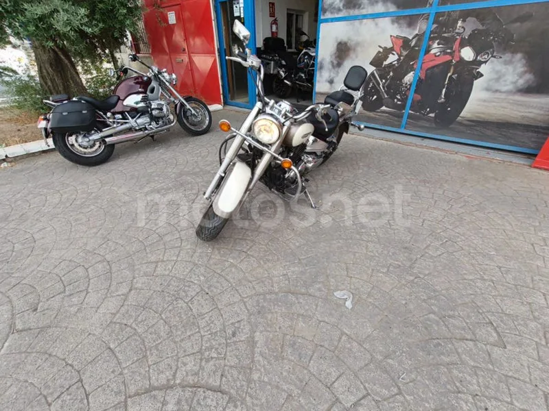 Yamaha XVS650 Drag Star Classic - Vista 18