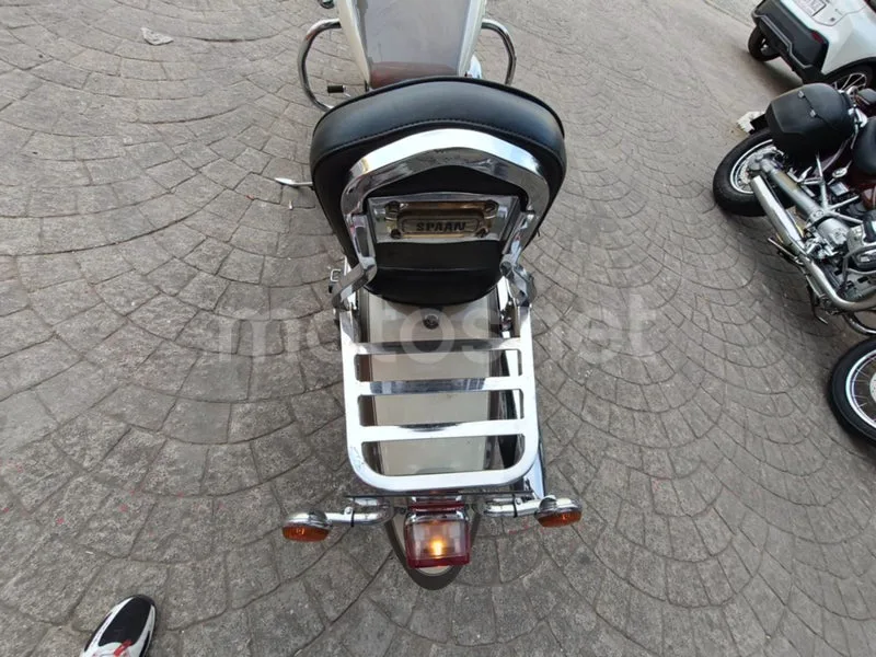 Yamaha XVS650 Drag Star Classic - Vista 21