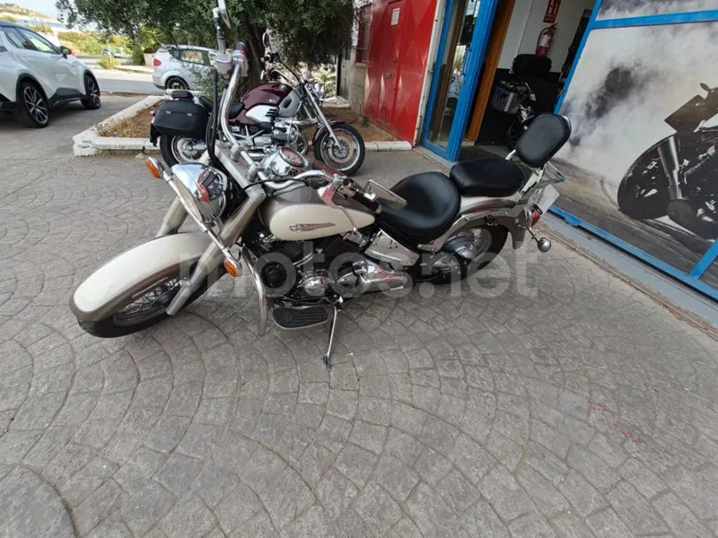 Yamaha XVS650 Drag Star Classic - Vista 22