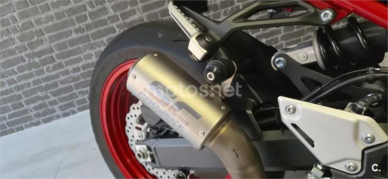 Kawasaki Z900 - Vista 5