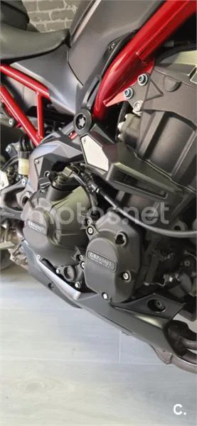 Kawasaki Z900 - Vista 10