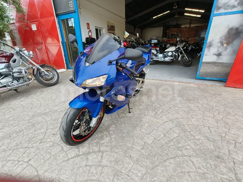 Honda CBR600RR - Vista 19