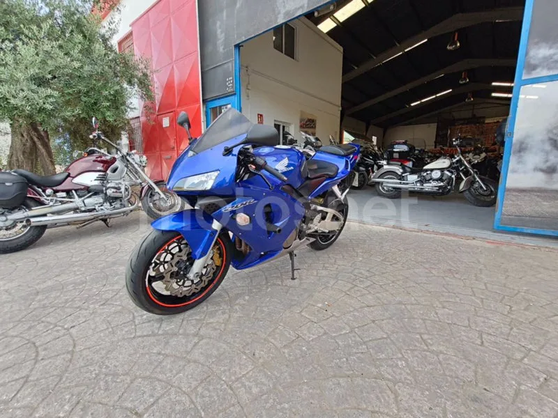 Honda CBR600RR - Vista 6