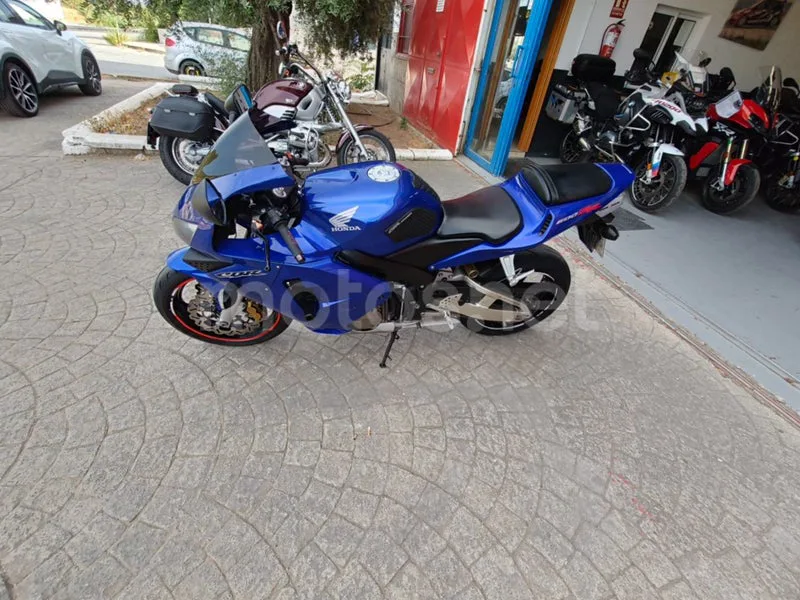 Honda CBR600RR - Vista 8
