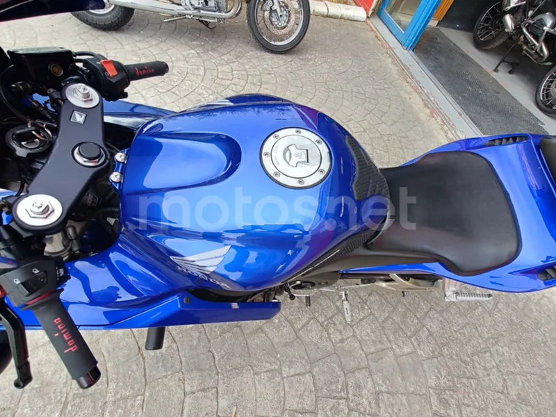 Honda CBR600RR - Vista 9