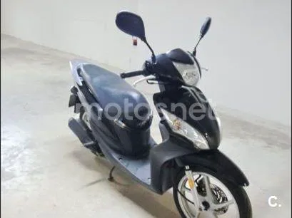 Honda Vision 110 - Vista 3