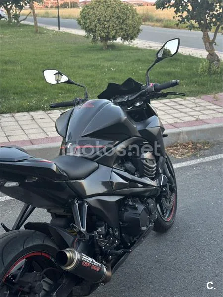 Kawasaki Z800 - Vista 4