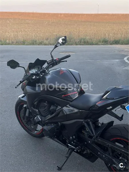 Kawasaki Z800 - Vista 5