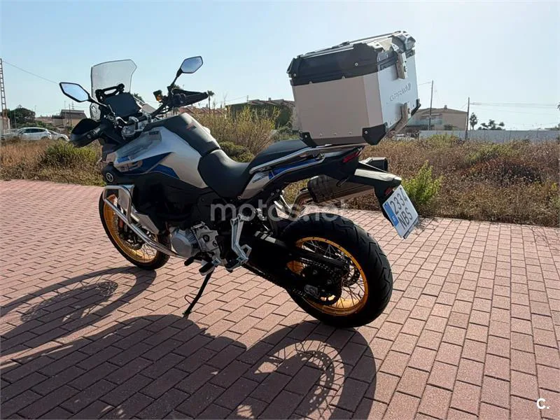 Voge 900DSX - Vista 6
