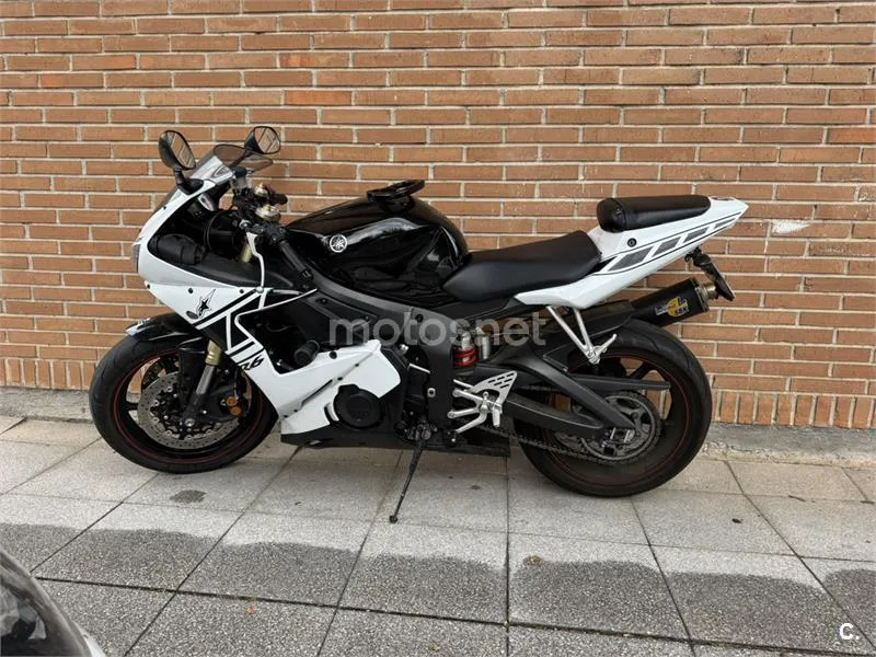 Yamaha YZF-R6 5500 € 2006 Toledo - 1