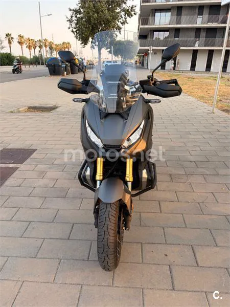 Honda X-ADV - Vista 3