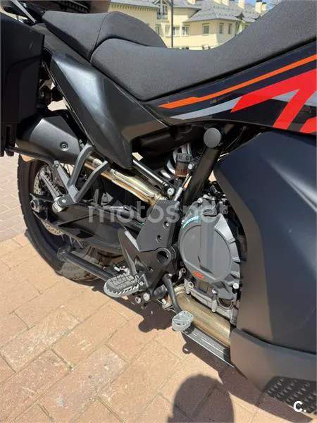 KTM 790 Adventure - Vista 4