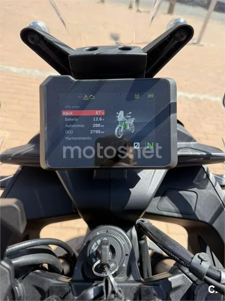 KTM 790 Adventure - Vista 8