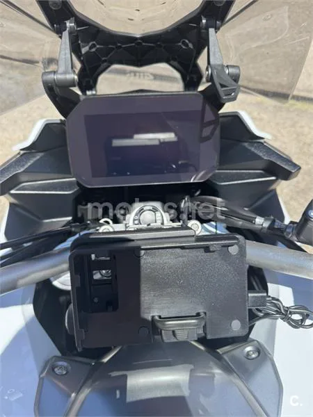 BMW F 900 XR - Vista 5
